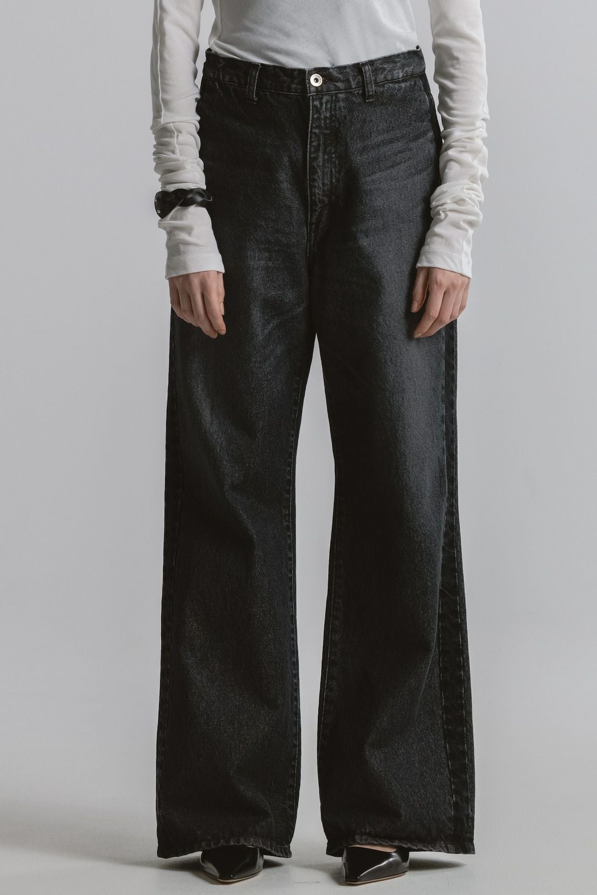 サイドシームフレアデニムパンツ[BLACK] | CINOH