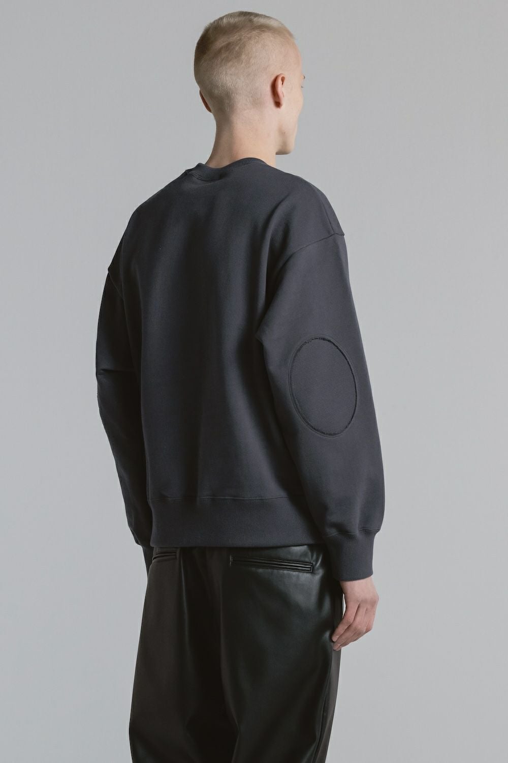 HELENEスウェットエルボーパッチディテールPO[GRAY] | CINOH