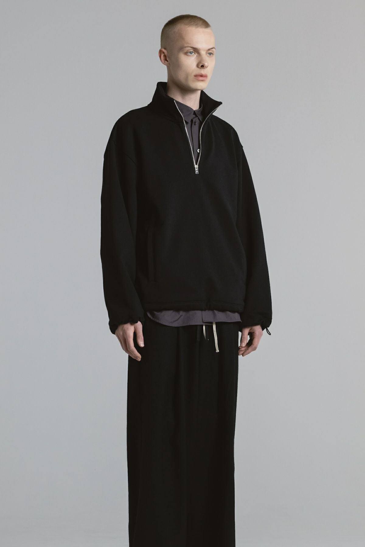 HELENEハーフジップPO[BLACK] | CINOH