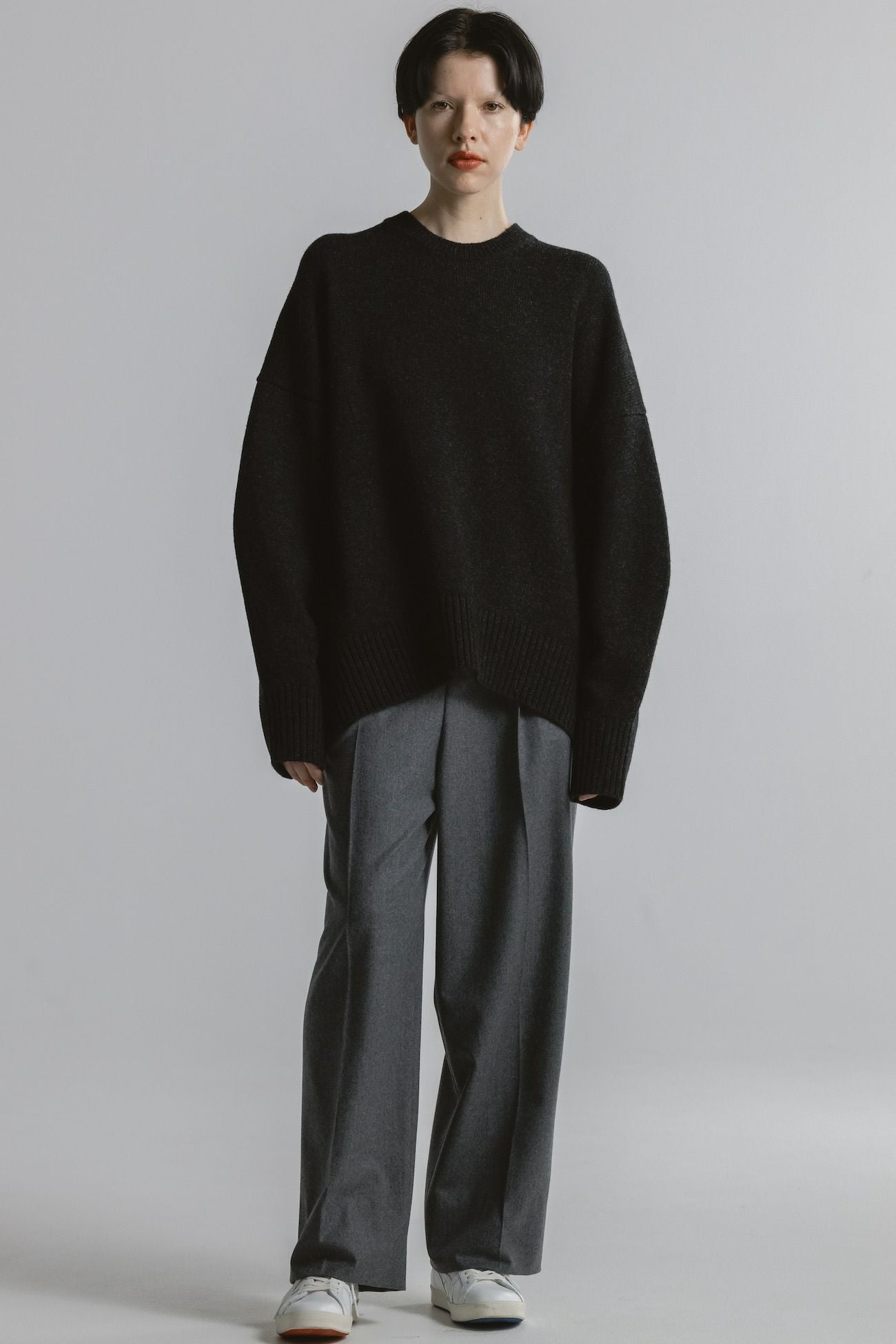 オーバーサイズクルーネックニット[C.GRAY] | CINOH