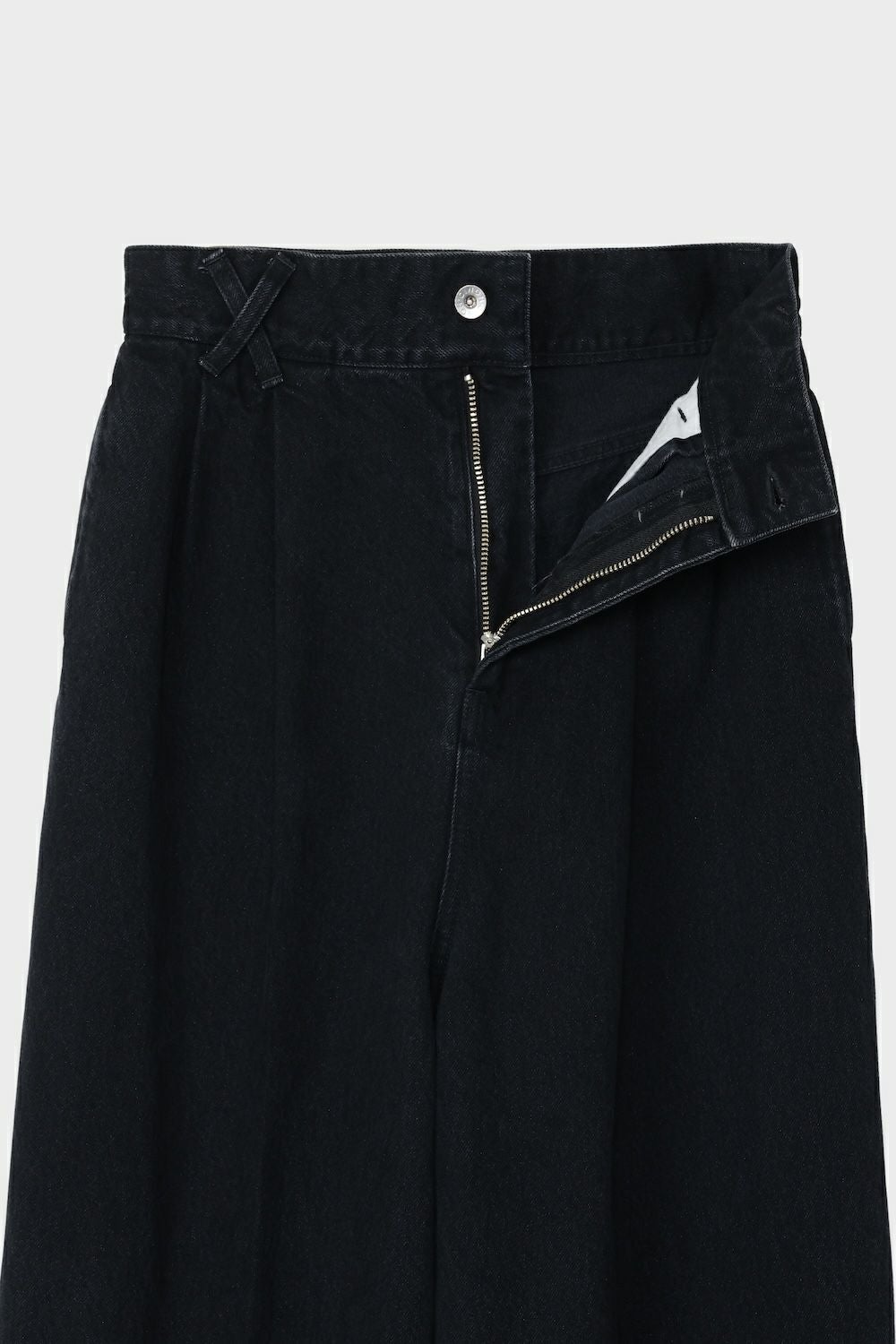 ちほ2点 2-TUCK DENIM TROUSERS | CINOH
